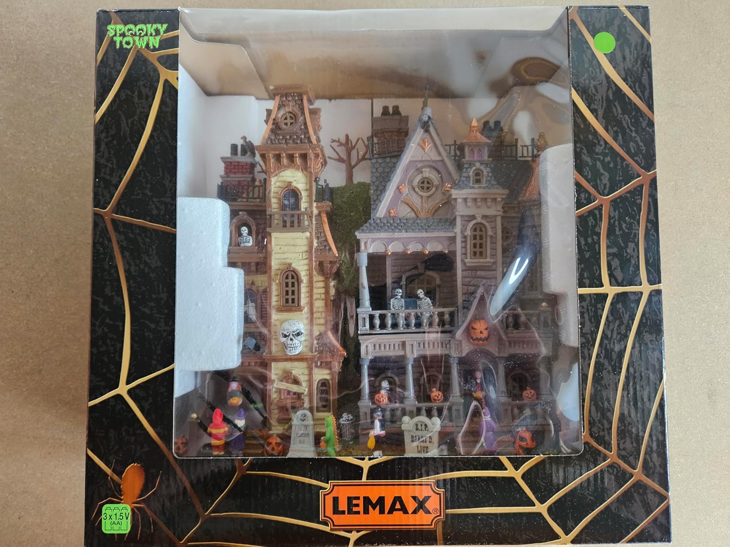 Lemax Haunted Estates, Battery Operated (4.5V) #35016