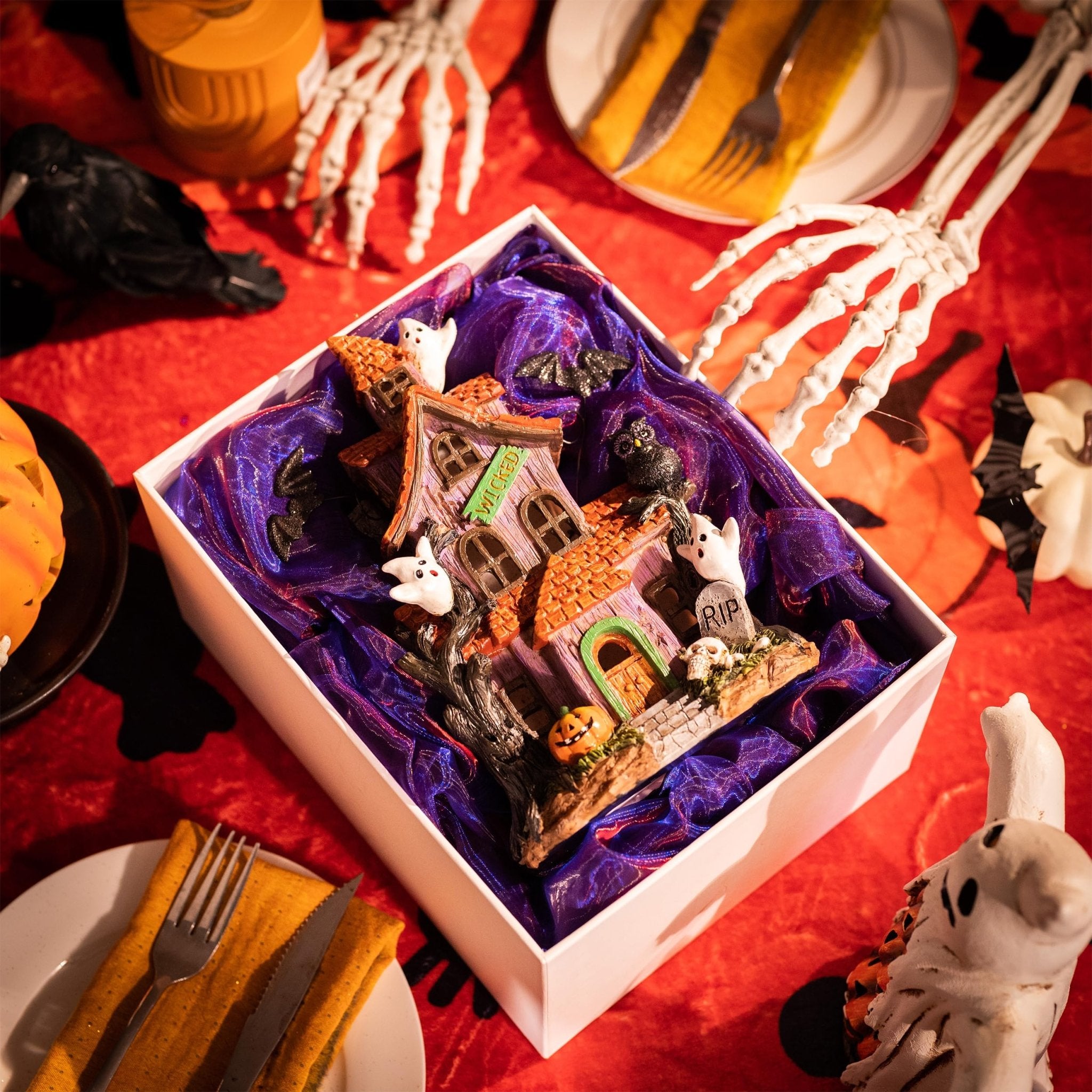 Valery Madelyn Halloween Decorations, Lighted Halloween Village Houses with LED Lights, Resin Spooky Town Happy Haunted House for Home and Party Table Desk Mantel, 9 Inch - Halloween Happy