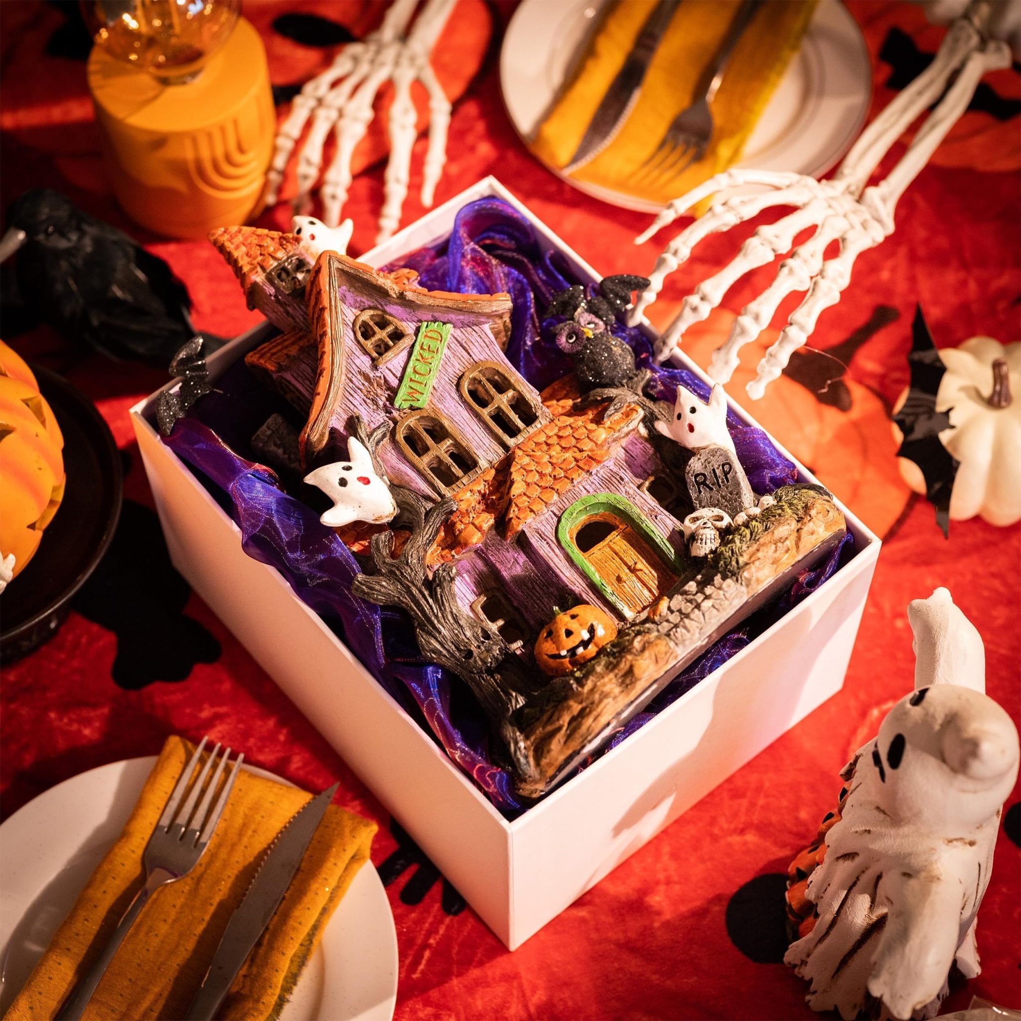 Valery Madelyn Halloween Decorations, Lighted Halloween Village Houses with LED Lights, Resin Spooky Town Happy Haunted House for Home and Party Table Desk Mantel, 9 Inch - Halloween Happy